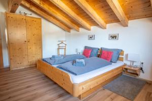 Postel nebo postele na pokoji v ubytování Appartement Alpenliebe