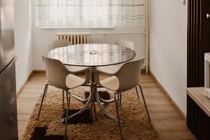 Galería fotográfica de Apartman ELEVEN en Kraljevo