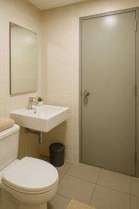 Koupelna v ubytování AR Studio Alinea suites full + 27 fotografií