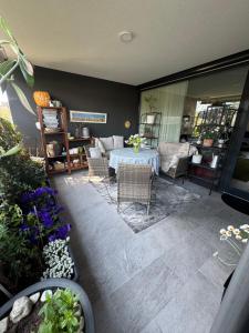 Uma área de estar em Modern and stylish Home in Muttenz