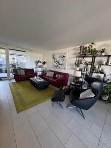 Uma área de estar em Modern and stylish Home in Muttenz