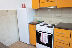 Kuchyň nebo kuchyňský kout v ubytování Bubamara house