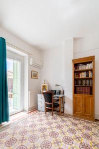 Knihovna v prázdninového domu + 20 fotografií