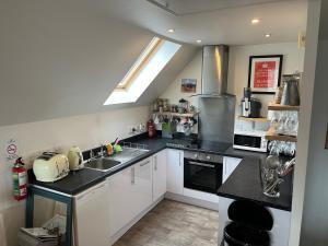 Køkken eller tekøkken på Inchmarlo Villa 29 Banchory + 24 billeder