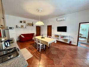 Μια τηλεόραση ή/και κέντρο ψυχαγωγίας στο Casa Galletti