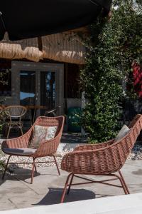 Φωτογραφία από το άλμπουμ του BURGUNDY house σε Grândola