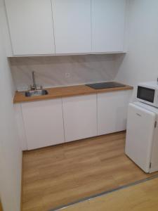 A kitchen or kitchenette at Casa MENDEZ - ALLARIZ