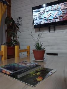 Μια τηλεόραση ή/και κέντρο ψυχαγωγίας στο Meli Antú