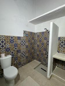 Kopalnica v nastanitvi Riad Zahara