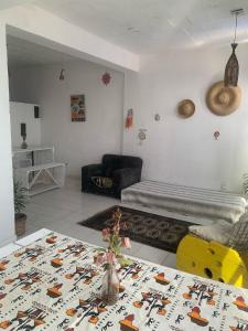 Posezení v ubytování SURF CAFÉ hospedagem + 18 fotografií