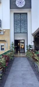 Exteriér nebo vchod ubytování INOU Hotel