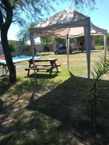 Πισίνα στο ή κοντά στο Cabañas Añoranzas