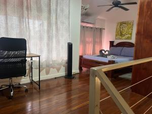 Area soggiorno di Enchanting 3 BR 2 Bath Condo in the Heart of Jaco