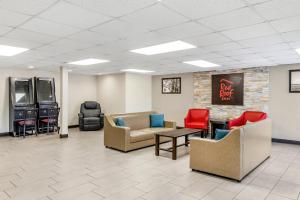 Area soggiorno di Red Roof Inn Stroudsburg