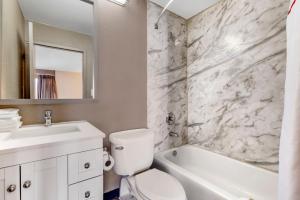 Bagno di Red Roof Inn Stroudsburg