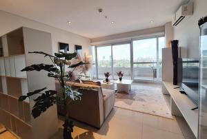 TV a/nebo společenská místnost v ubytování Skyline Suite 180m2 Luxus