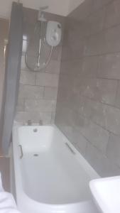 Koupelna v ubytování Room Away