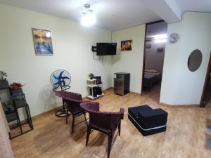 Un televizor și/sau centru de divertisment la Departamento tercer piso Pacasmayo