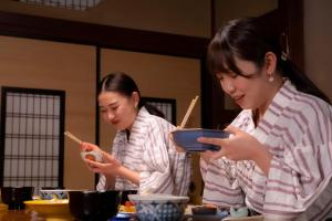 Huéspedes de Kappo Ryokan Uoichi