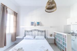 Gallery image of Theo Studios & Apartments in Spetses