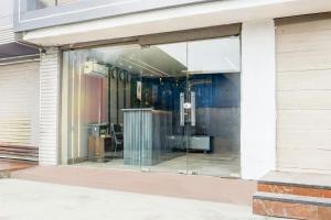 Fotografie z fotogalerie ubytování Super Townhouse Haibowal Chowk v destinaci Ludhijána
