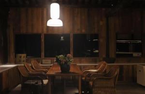 Χώρος καθιστικού στο YunXi ChanYi Forest Soup Spring Resort Hotel ,Provides pick-up service and tea leaves,Drink Chinese wild tea leaves +100 φωτογραφίες