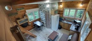 Kuchyň nebo kuchyňský kout v ubytování La cabane de Denier