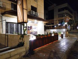 Budova, kde se aparthotel nachází