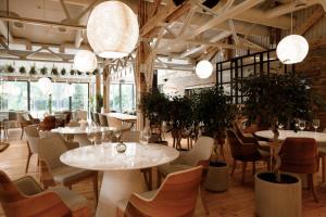 Restaurace v ubytování DOM hotel