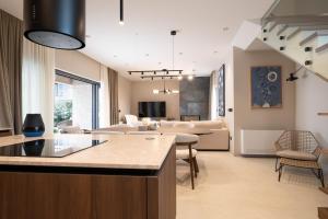 Μια τηλεόραση ή/και κέντρο ψυχαγωγίας στο La Peansa