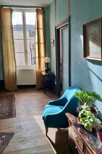 Istumisnurk majutusasutuses L'ancienne comédie