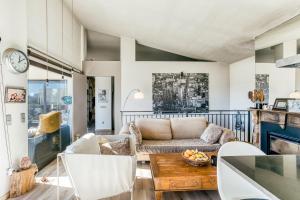 Fotografie z fotogalerie ubytování Lujosa casa con piscina zona Golf v destinaci Peralada