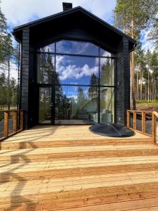 Budova, kde se chata nachází