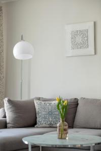 Posedenie v ubytovaní Jasnoszary Apartament Sun Seasons 24 w Kołobrzegu Blisko Morza by Noclegi Renters