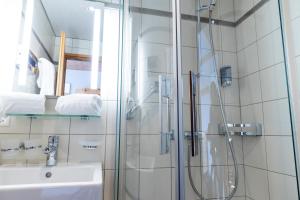 Koupelna v ubytování Hotel Chesa Grischa