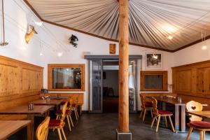 Restaurace v ubytování Hotel Chesa Grischa