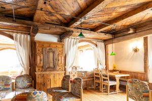 Posezení v ubytování Hotel Chesa Grischa