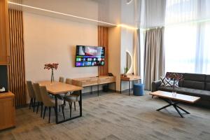 TV a/nebo společenská místnost v ubytování Hotel Centrum Malbork