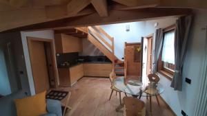 Gallery image of CAMPO BASE CADORE MANSARDA con park auto e garage moto in Valle di Cadore