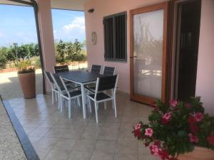 Balkón nebo terasa v ubytování Casa indipendente con vista mare