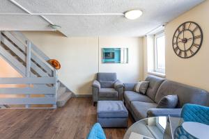 Posezení v ubytování 4 Bed Home Near New Cross Hospital-Contractors, Relocation, Families