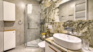 Koupelna v ubytování Mariental Residence, Sun & Snow