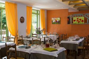 Restaurace v ubytování Logis Hôtel Restaurant Le Mont Aigoual