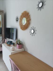 TV a/nebo společenská místnost v ubytování La porta dell' Eden + 55 fotografií
