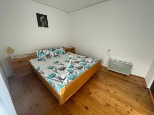 Postel nebo postele na pokoji v ubytování Kuća Mitića