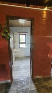 Koupelna v ubytování Karunamaya Hotel