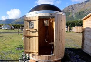 Üldine mäevaade või majutusasutusest Cute and Comfortable Safari Tent in Seward, Alaska - Amazing Glamping Accommodation with Breathtaking Mountain Views pildistatud vaade