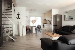 Kuchyň nebo kuchyňský kout v ubytování Meerpaal, Spaanse Galeien 65 Cadzand