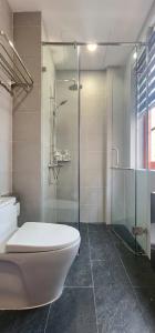 Koupelna v ubytování MEMENTO Apartment Phu Quoc + 8 fotografií