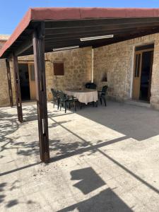 Gambar di galeri bagi Friendly villagehouse di Paphos City